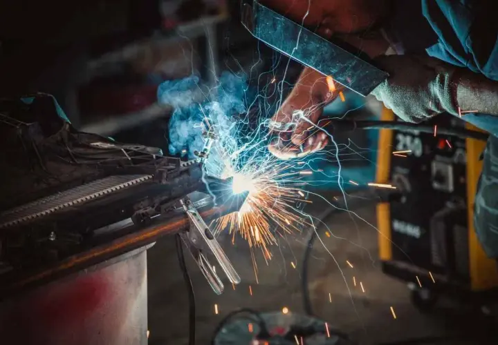 Spawanie aluminium MIG jaki gaz wybrać, aby uniknąć problemów?